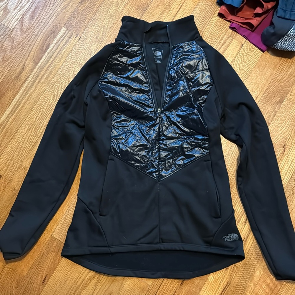 North face quarter zip S